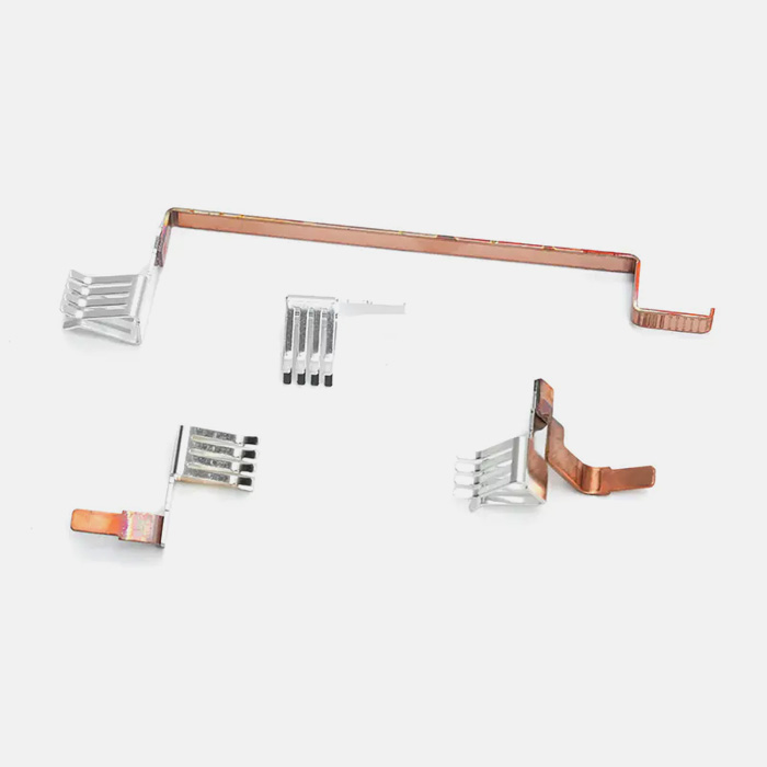 Parti di stampaggio placcate a base di rame